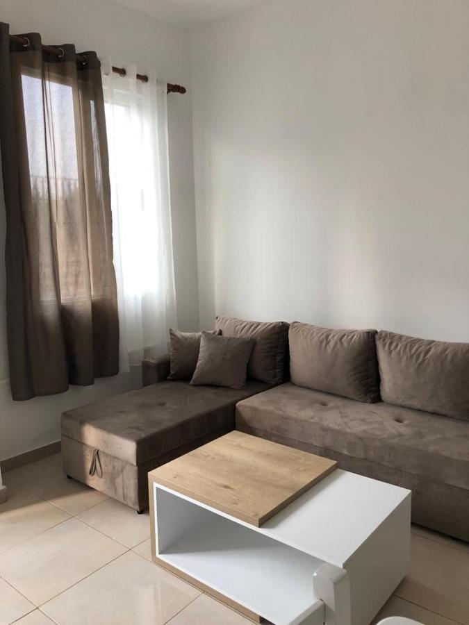Seasidegolem Apartments Εξωτερικό φωτογραφία
